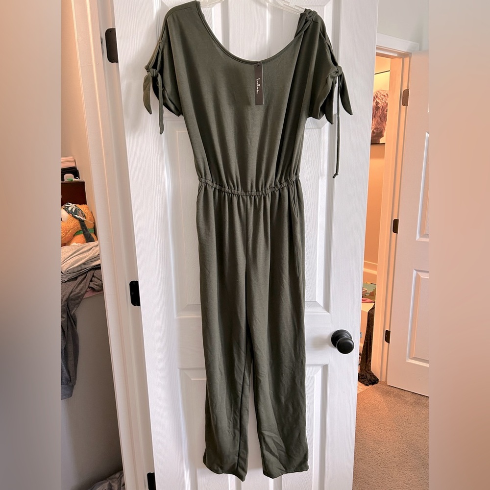 Green, Small Lulus Jumpsuit NWT